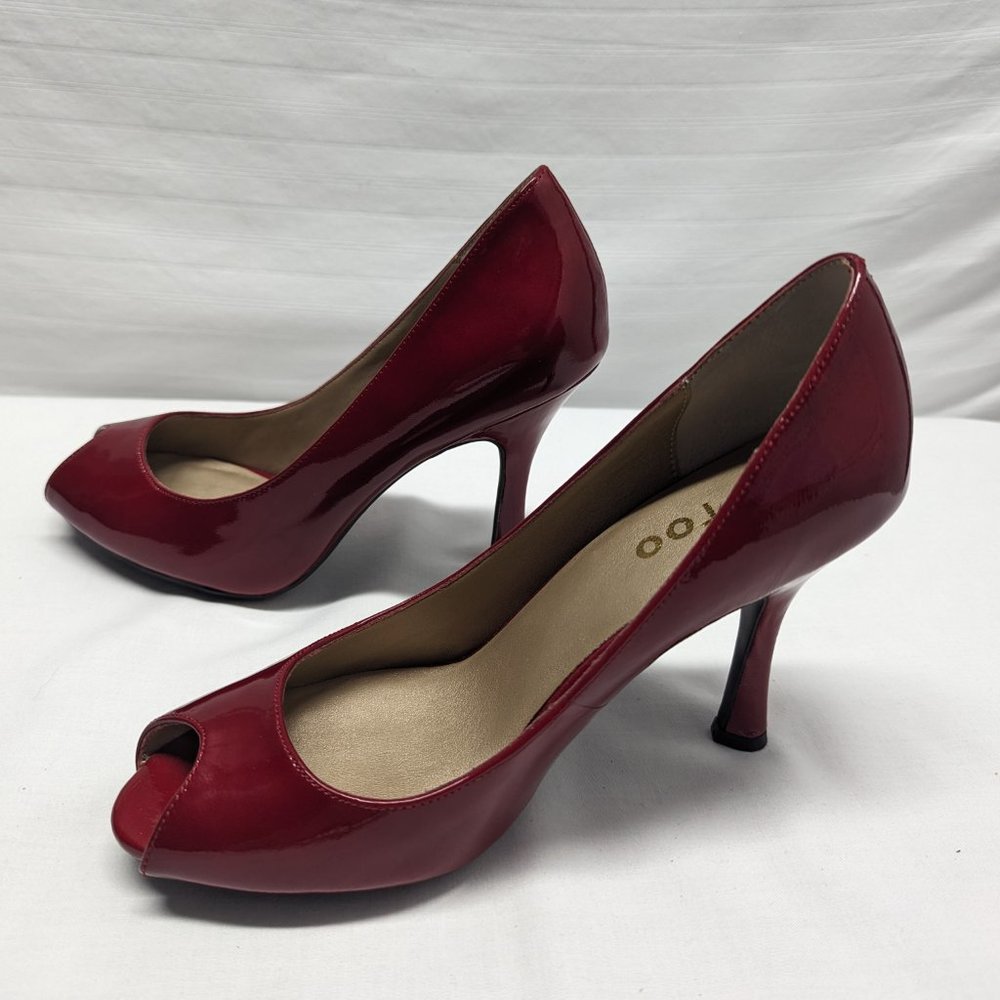 HEELS - Picture 4 of 6
